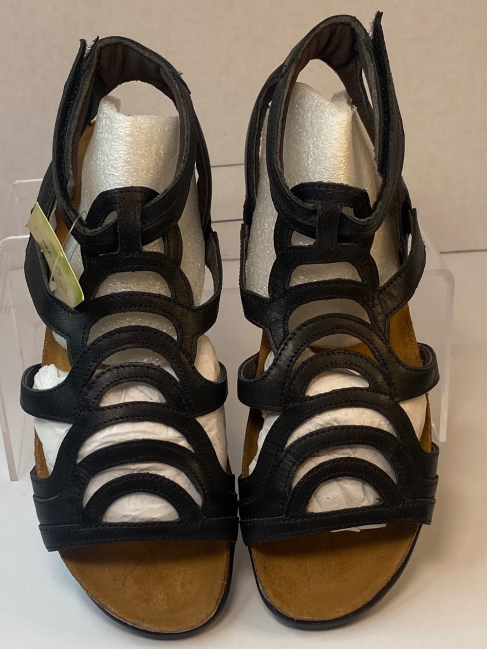 Naot Black Cutout Leather Sandals EU Size 36 NEW NO NOX